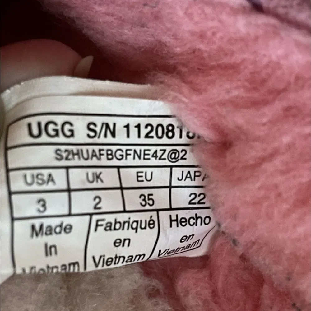 UGG Dakota Moccasin Slippers Pink Suede Shoes 3Y